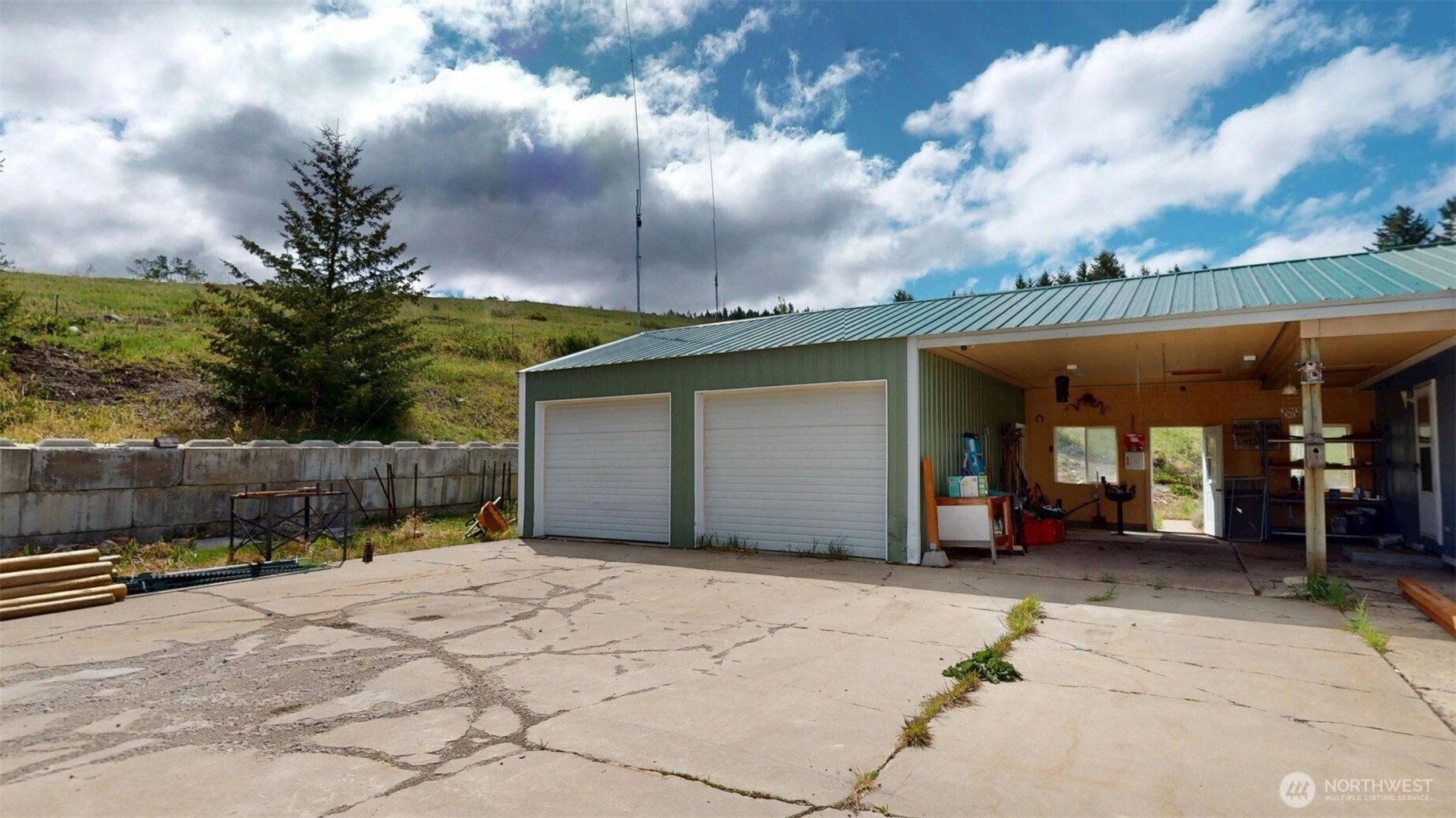 142 Fletcher Rd Property Photo 24