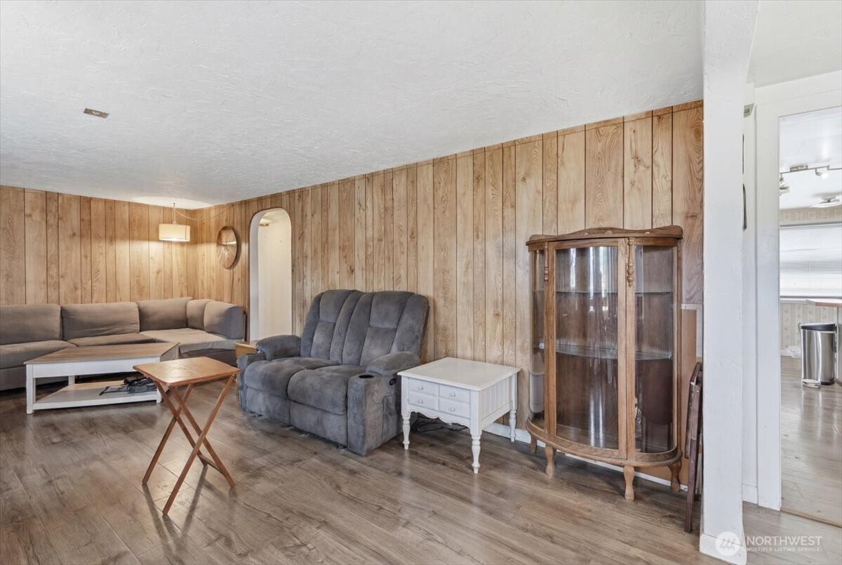 118 Coulee Boulevard Property Photo 5