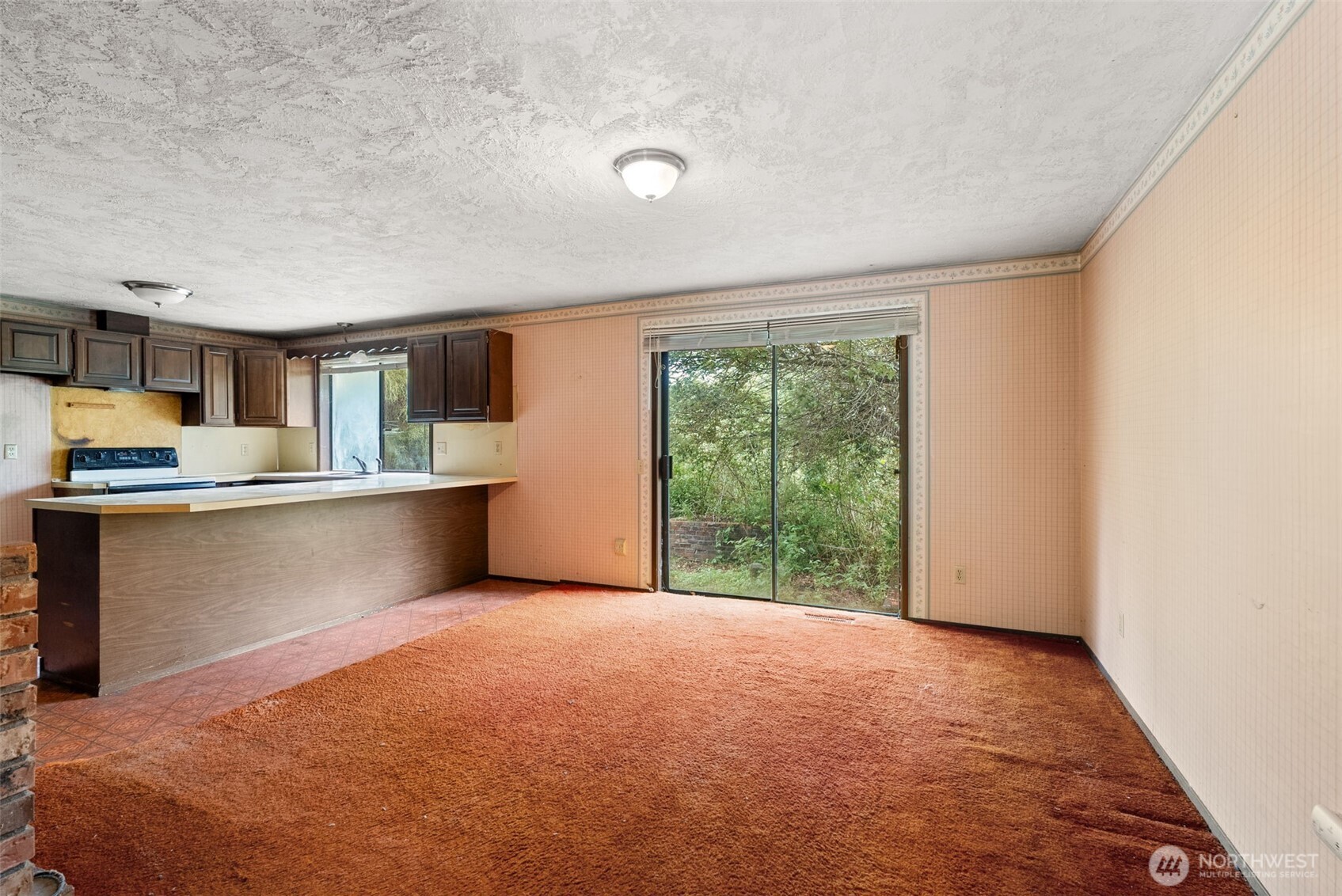 626 Ostman Road Property Photo 8