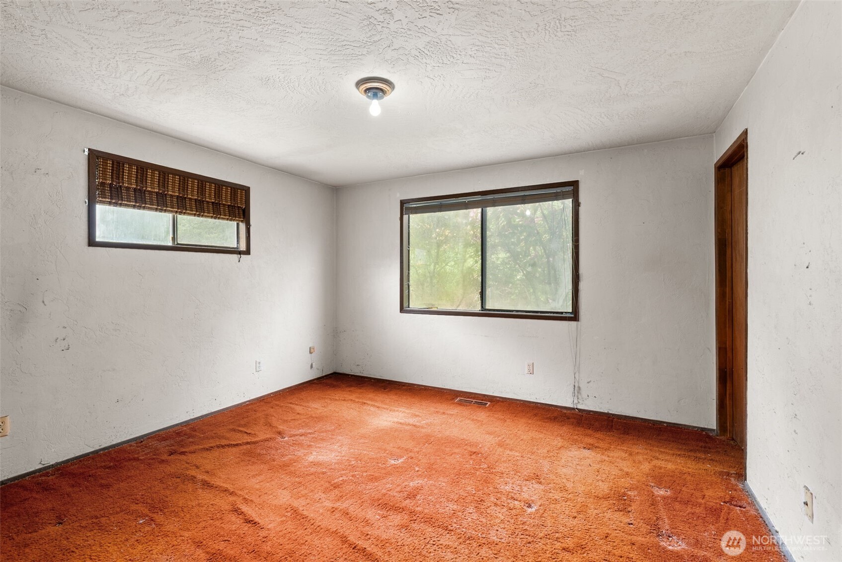 626 Ostman Road Property Photo 11