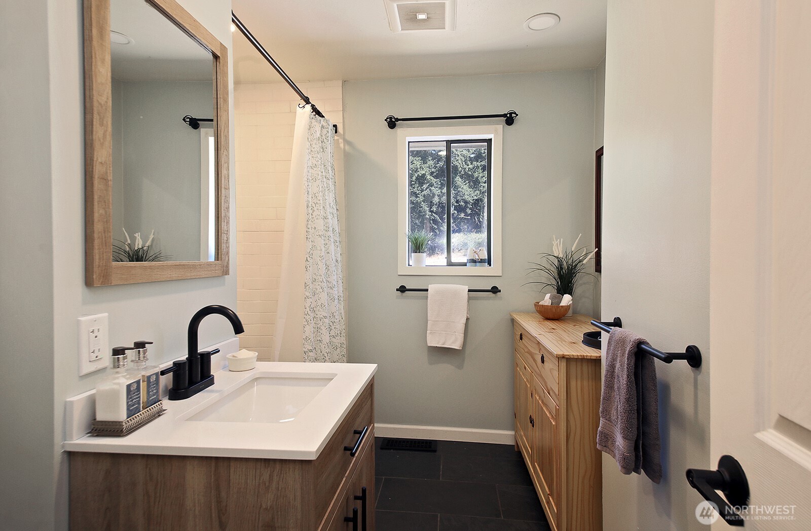 207 Fort Casey Road Property Photo 17