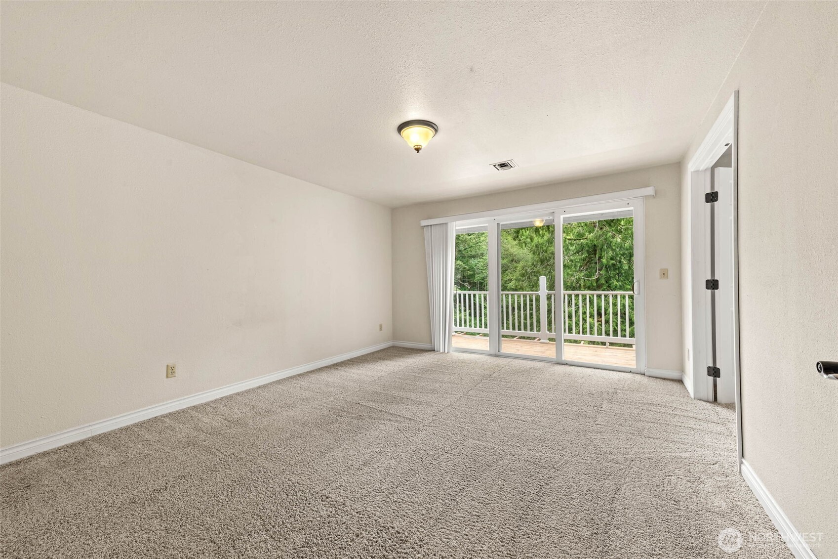 11008 Cowlitz Drive Property Photo 30