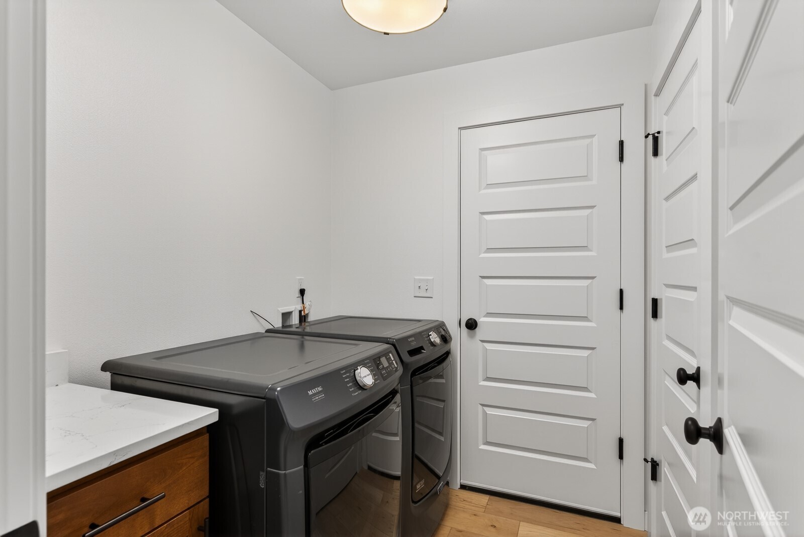 1701 Hemlock Drive Property Photo 18