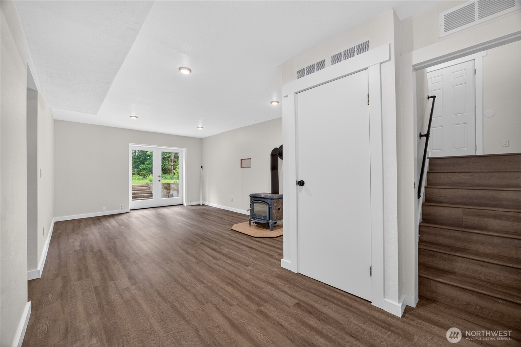 19010 114th Place Property Photo 16