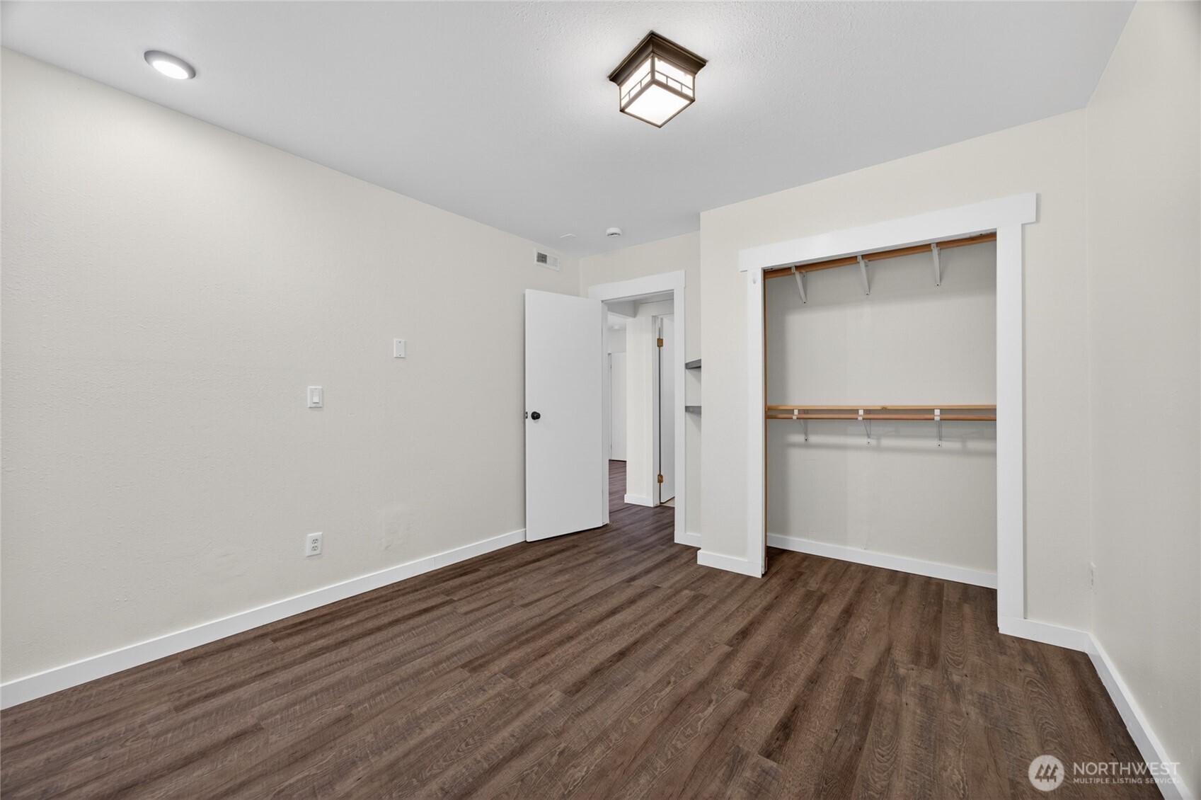 19010 114th Place Property Photo 23