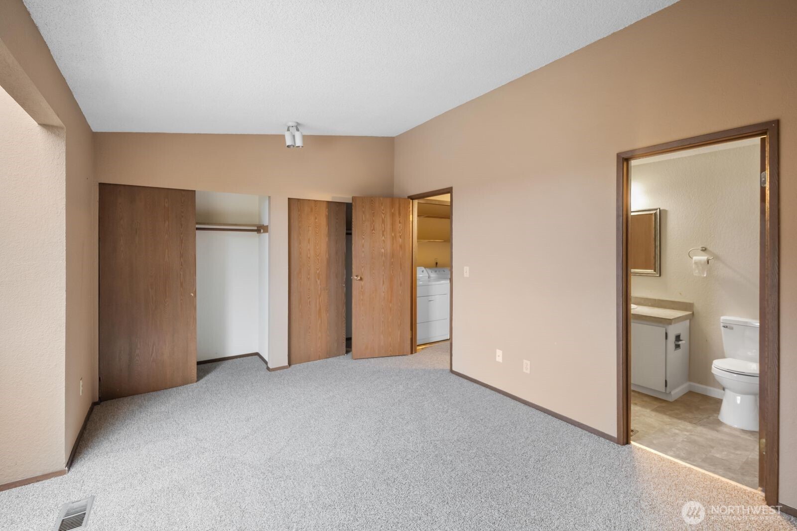 323 Sw 112th Street 102 Property Photo 17