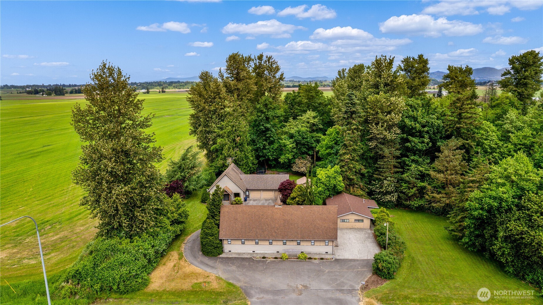 3650 E Badger Road Property Photo 1