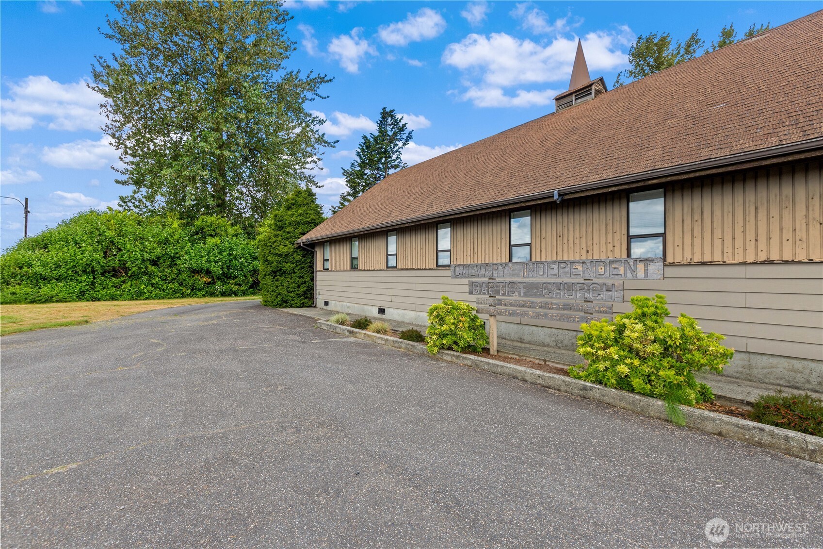 3650 E Badger Road Property Photo 23