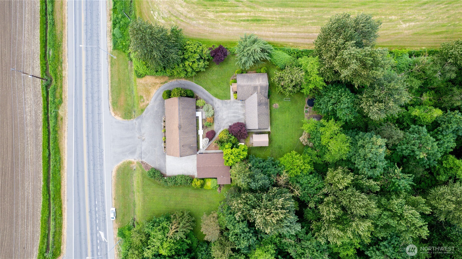 3650 E Badger Road Property Photo 38