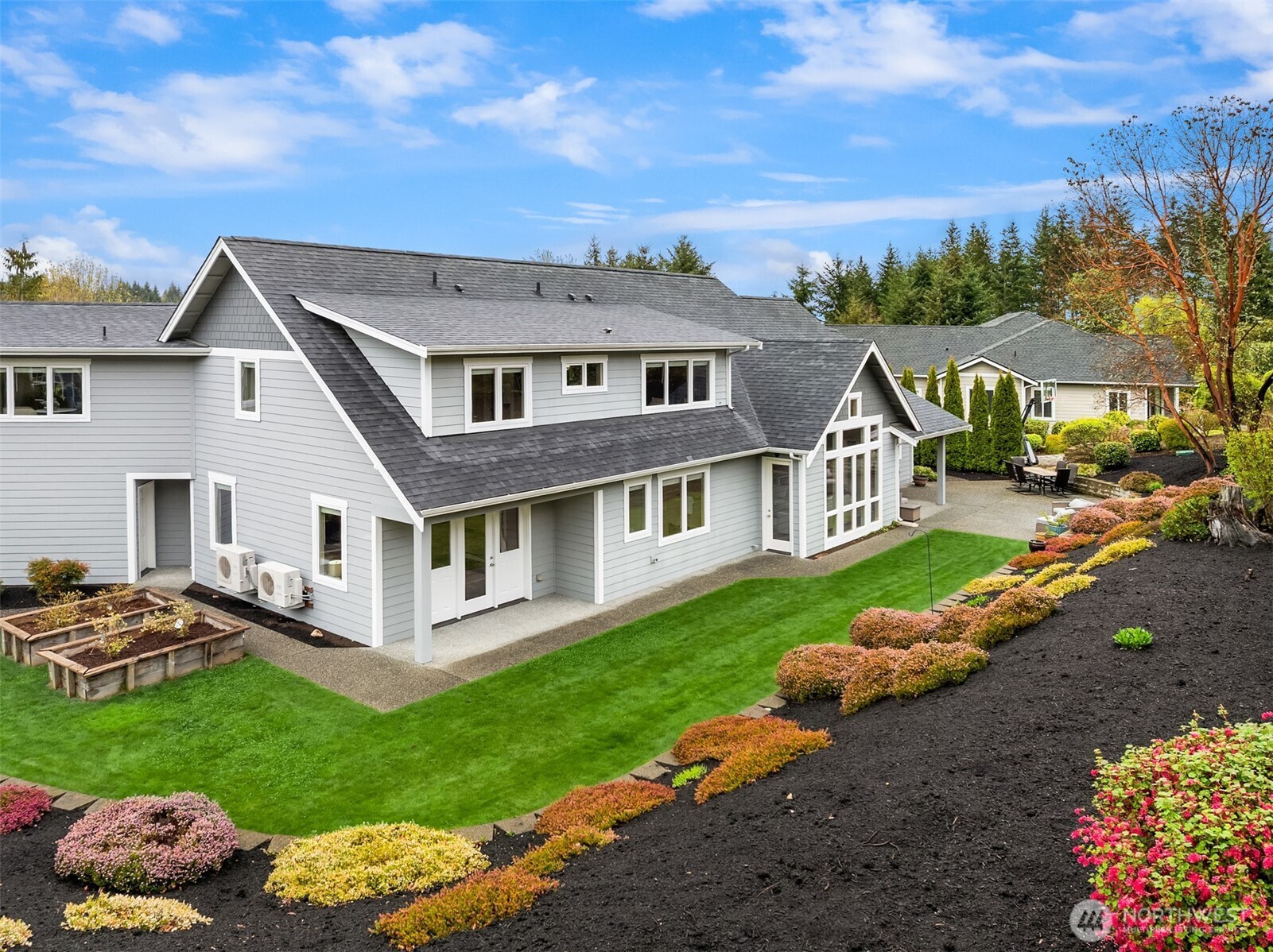 23178 Aslan Place Property Photo 3