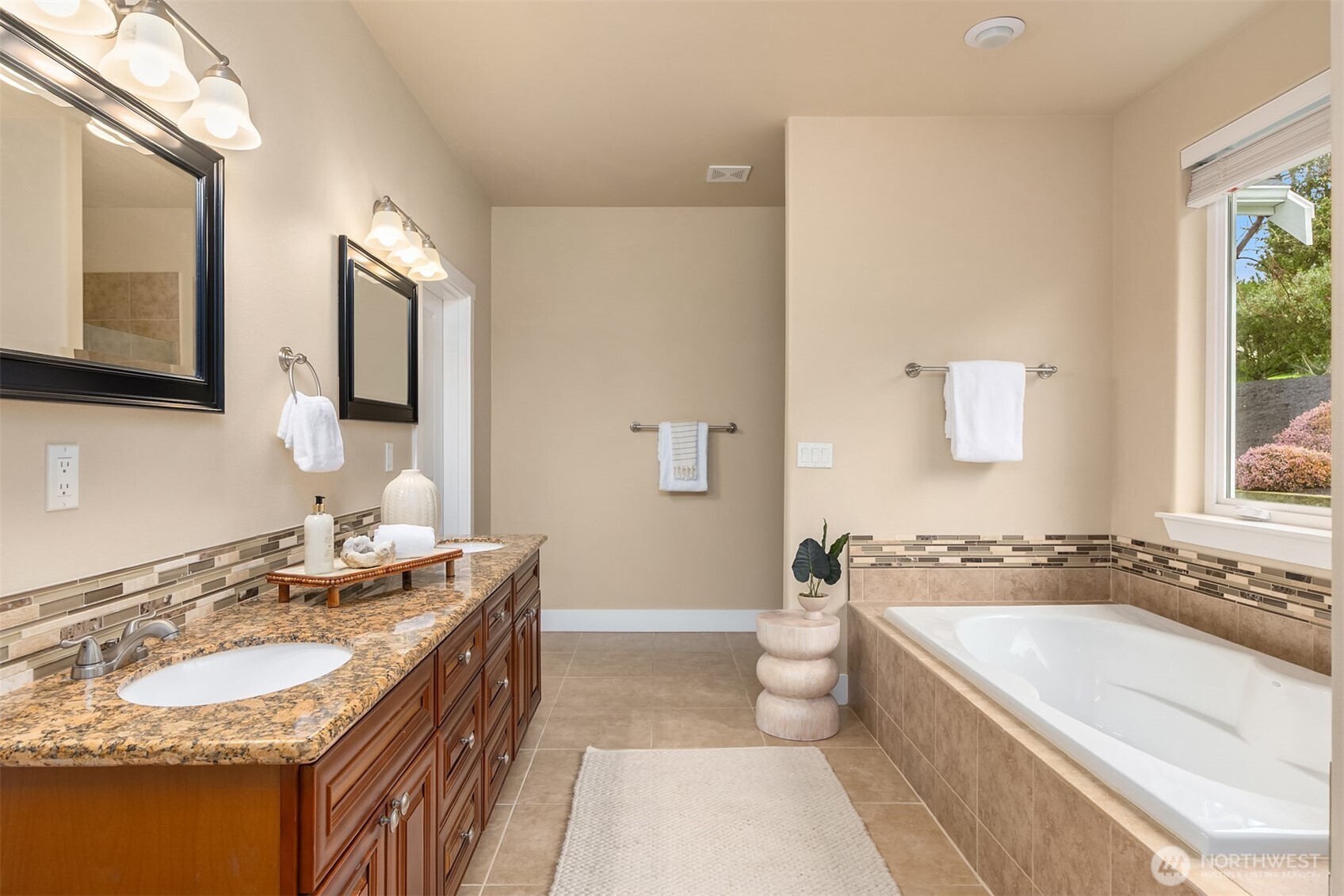 23178 Aslan Place Property Photo 20