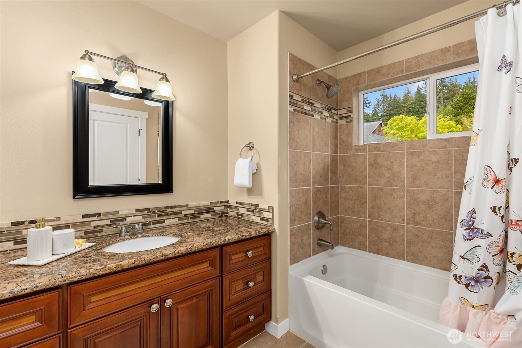 23178 Aslan Place Property Photo 23