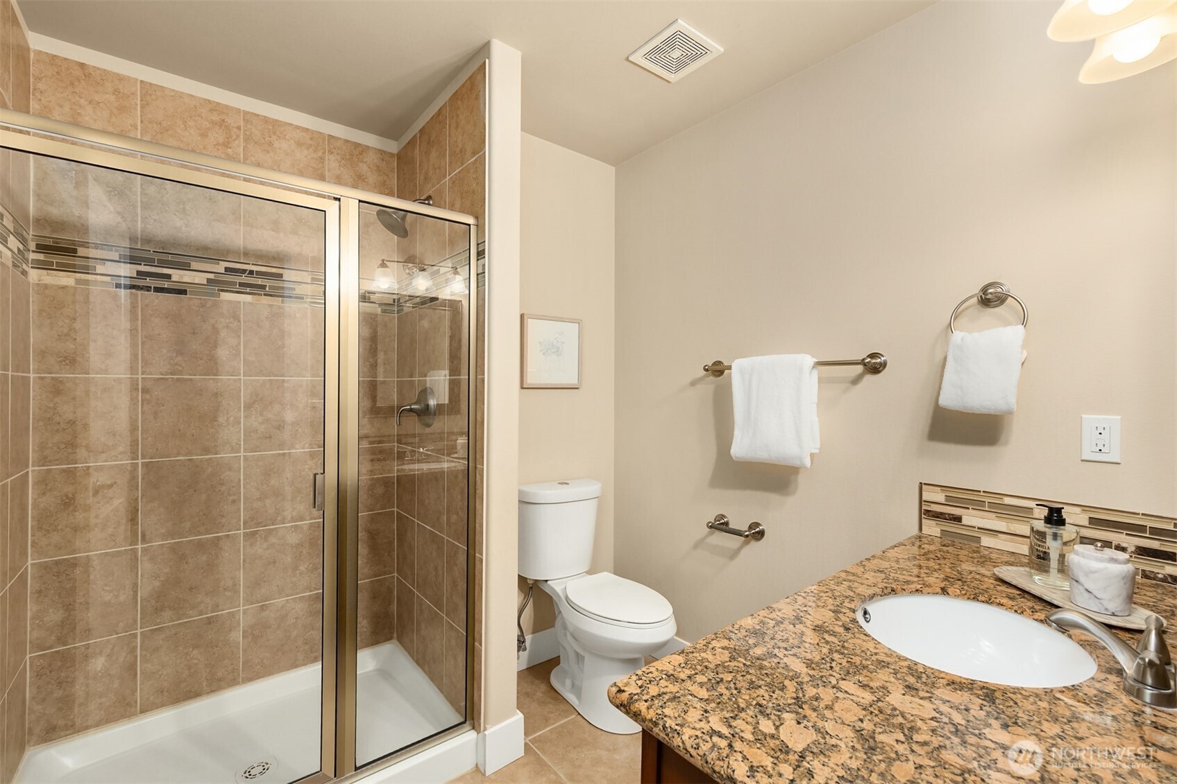 23178 Aslan Place Property Photo 25