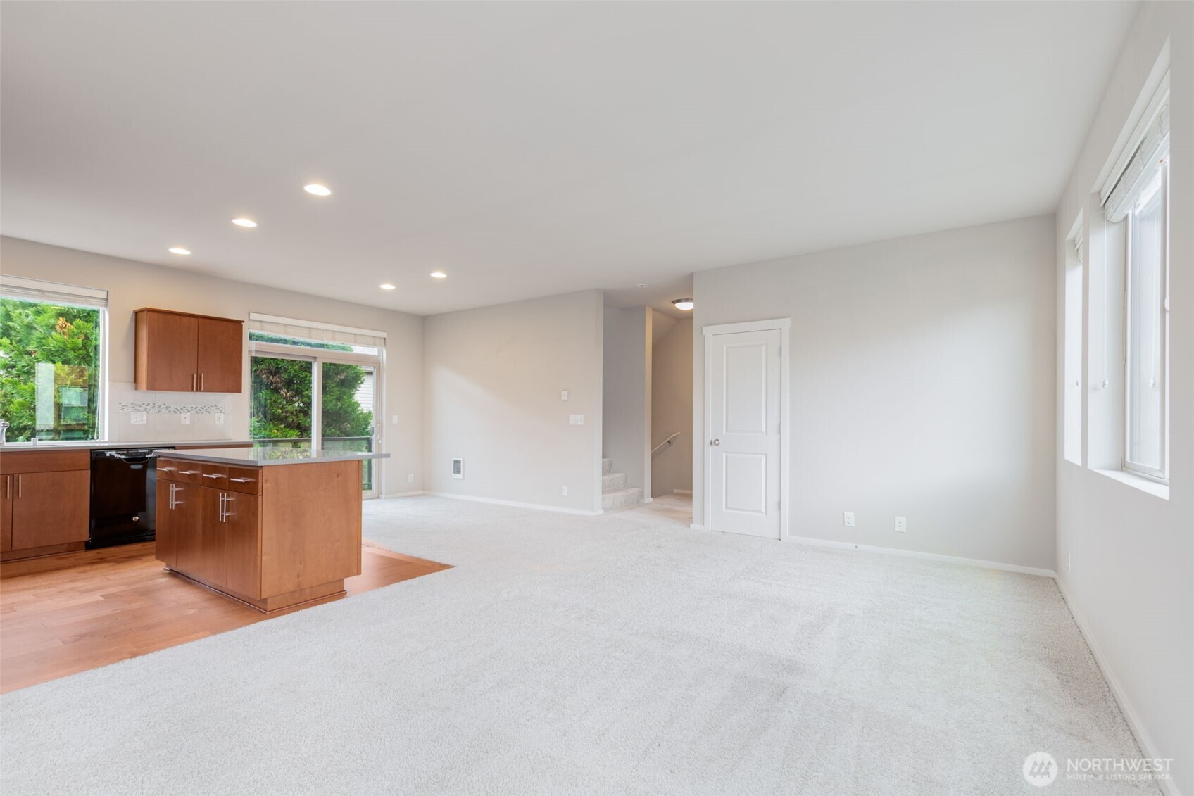314 Chelan Avenue Property Photo 8