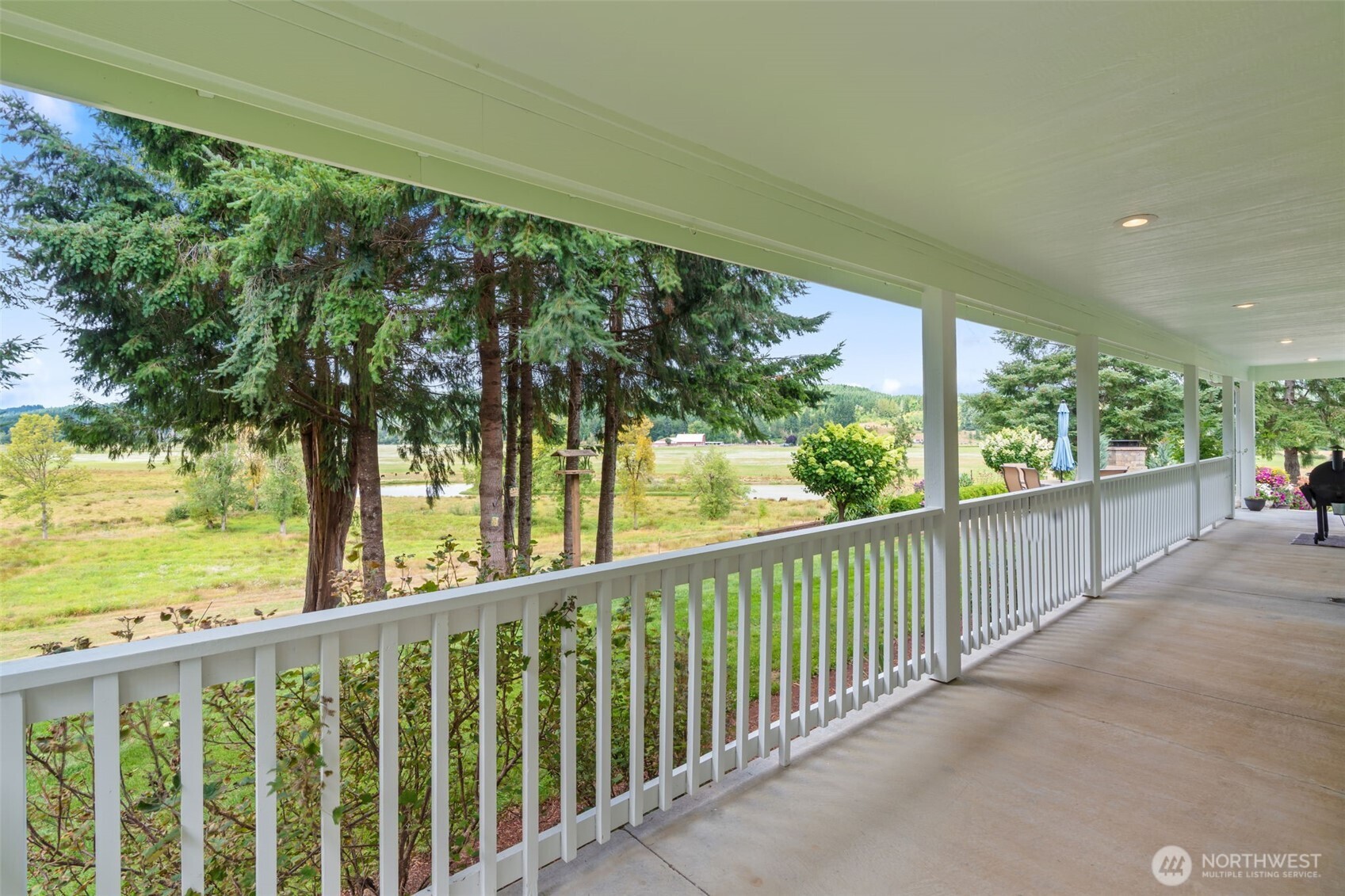 437 Ingalls Road Property Photo 12