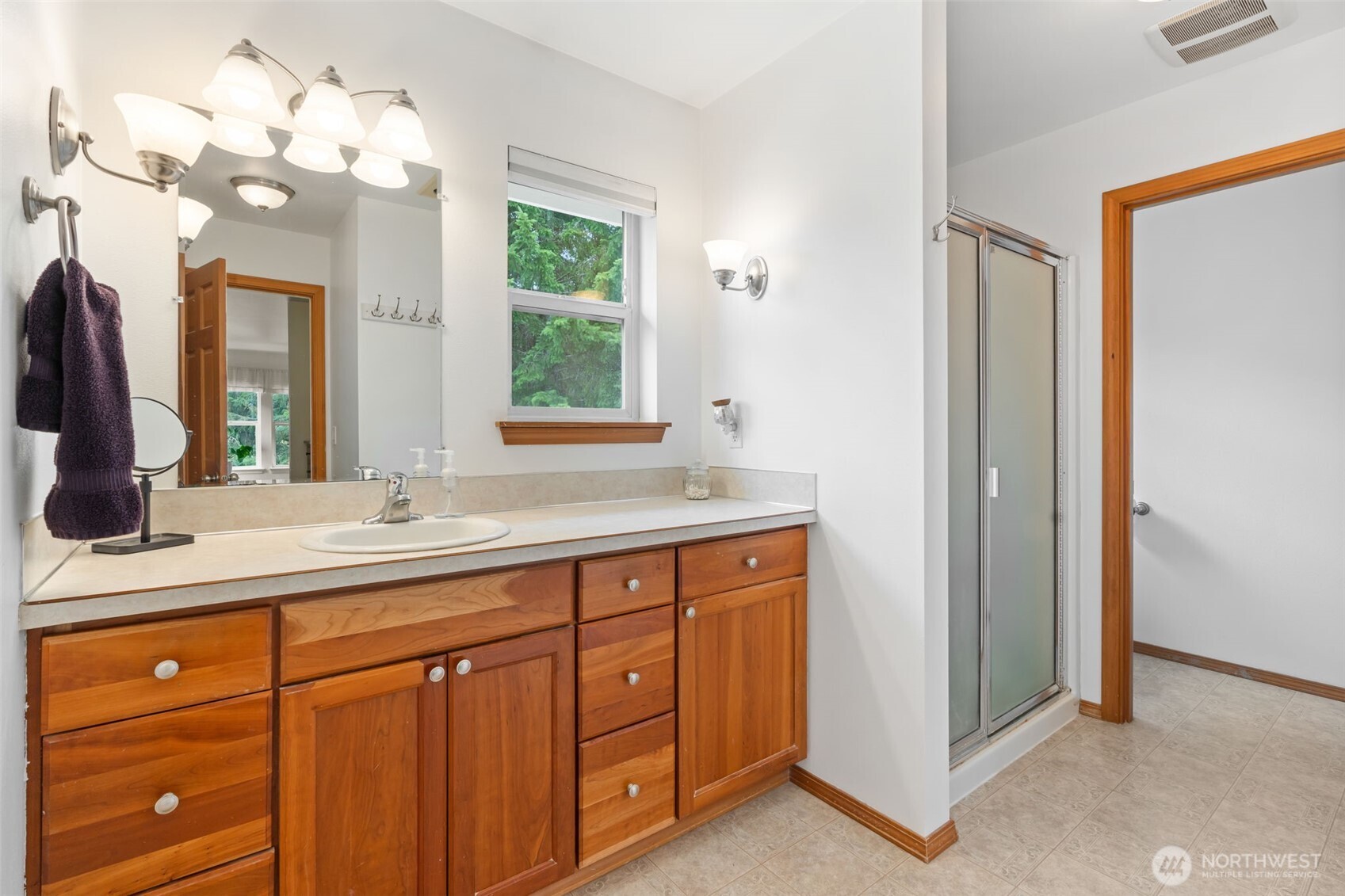 437 Ingalls Road Property Photo 24