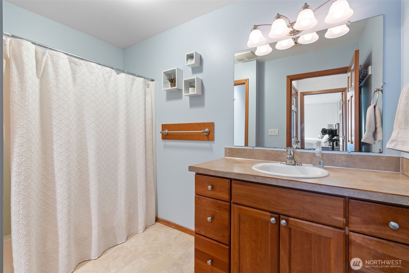 437 Ingalls Road Property Photo 30