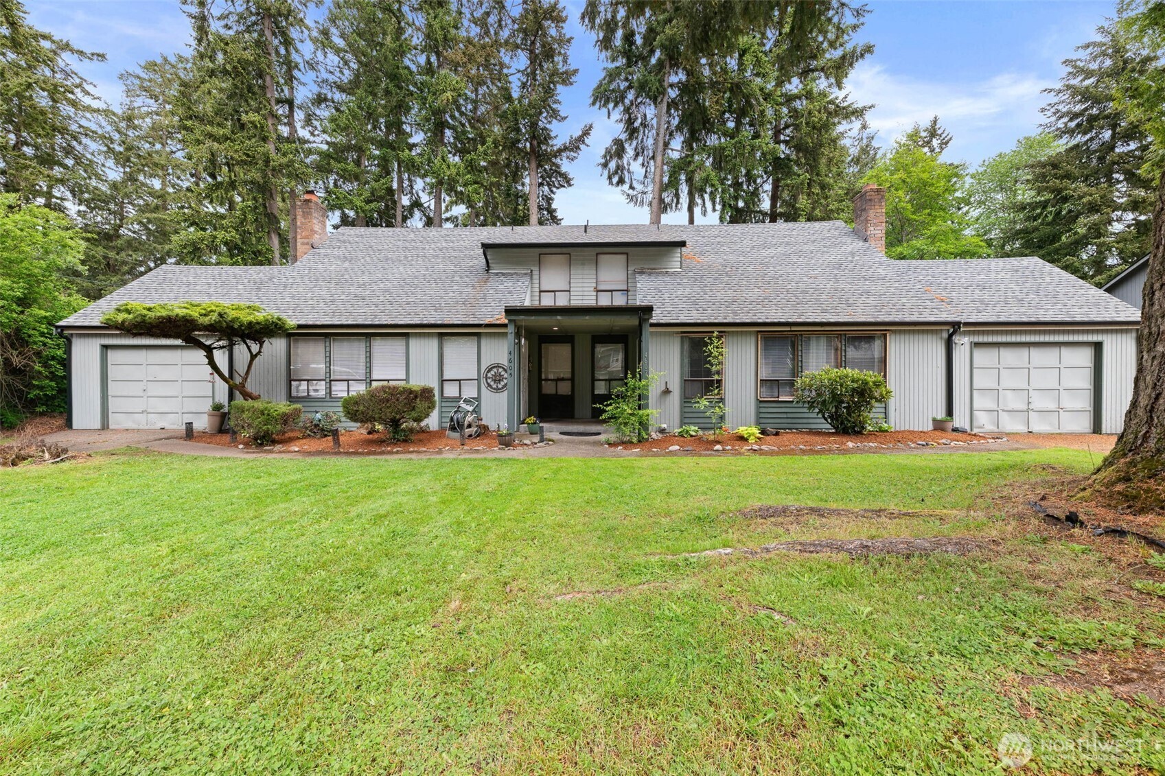 4605 73rd Street Ct Property Photo 1