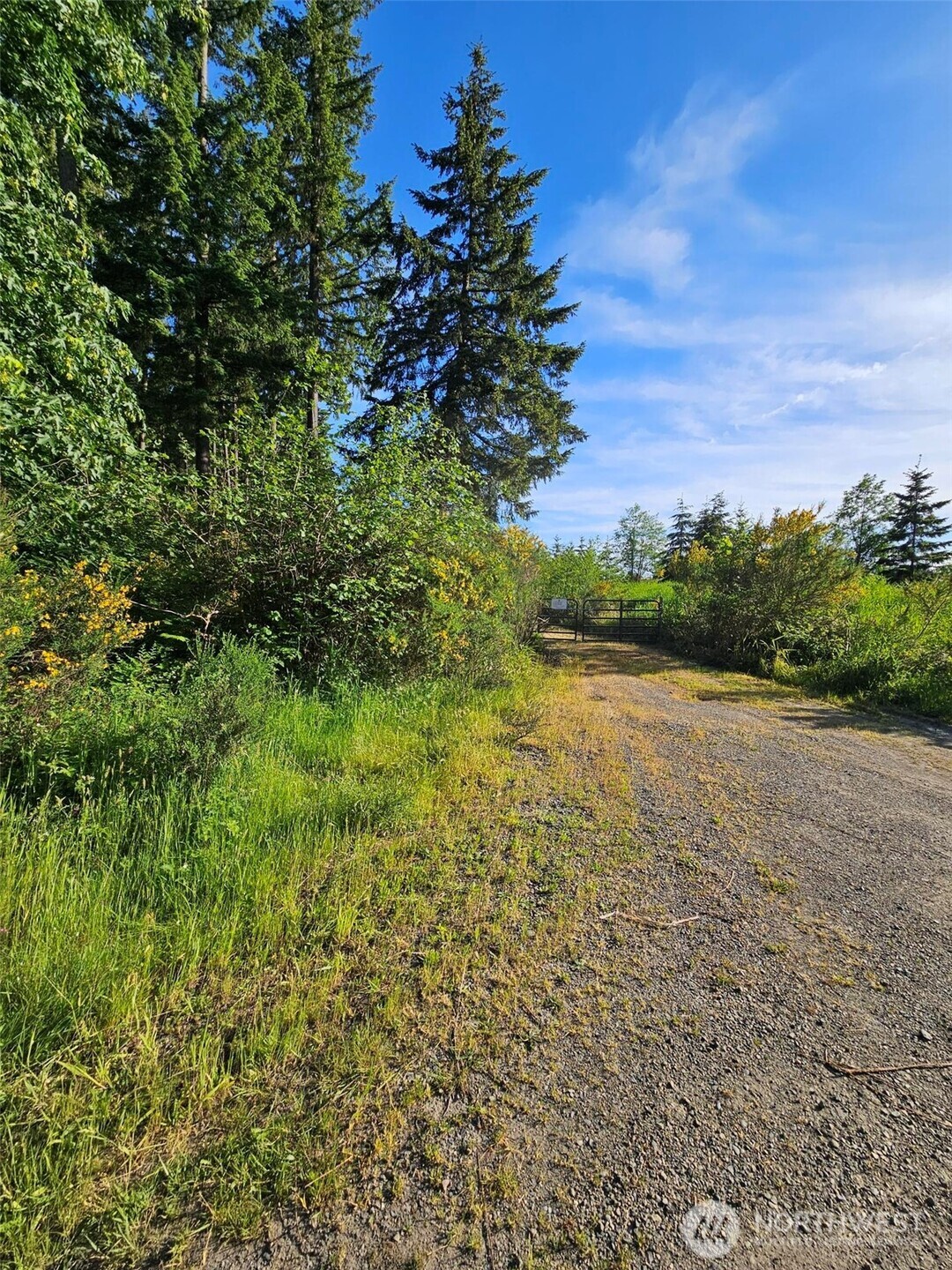 5033 Polehn Road Property Photo 5