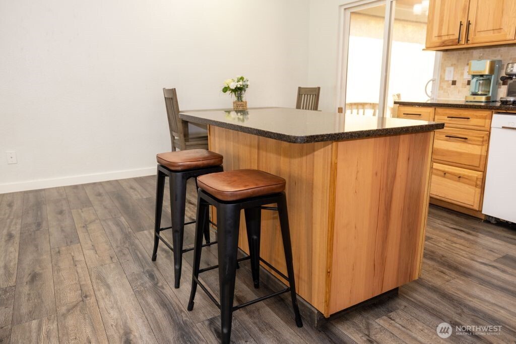 16704 3rd Drive Property Photo 6
