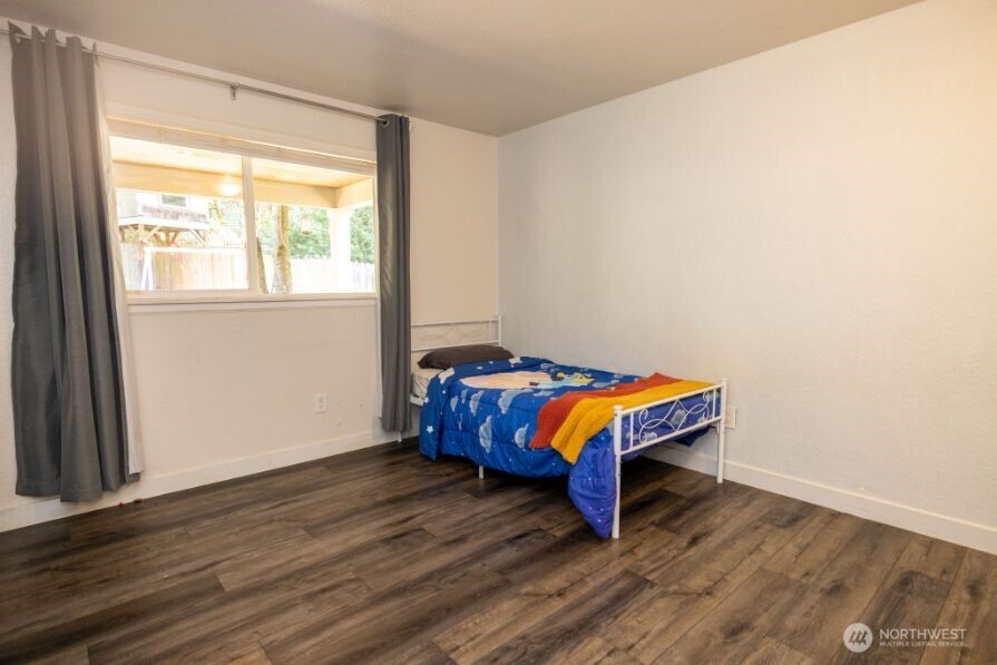 16704 3rd Drive Property Photo 26