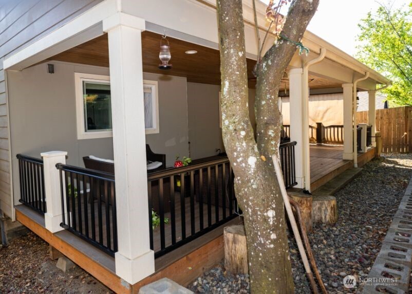 16704 3rd Drive Property Photo 32