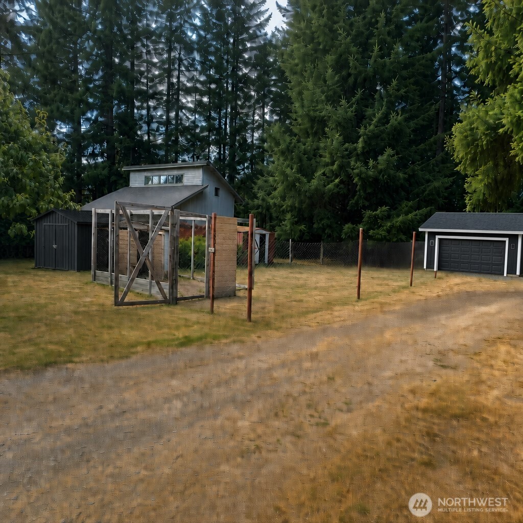 13219 202nd Street Property Photo 7