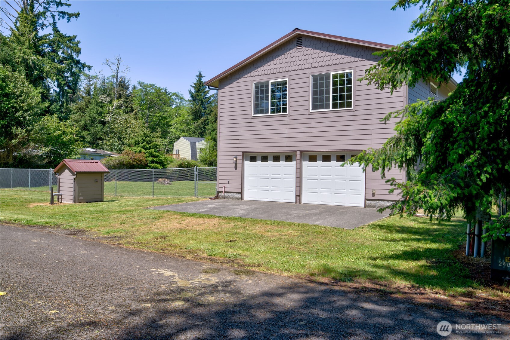 3331 239th Place Property Photo 22