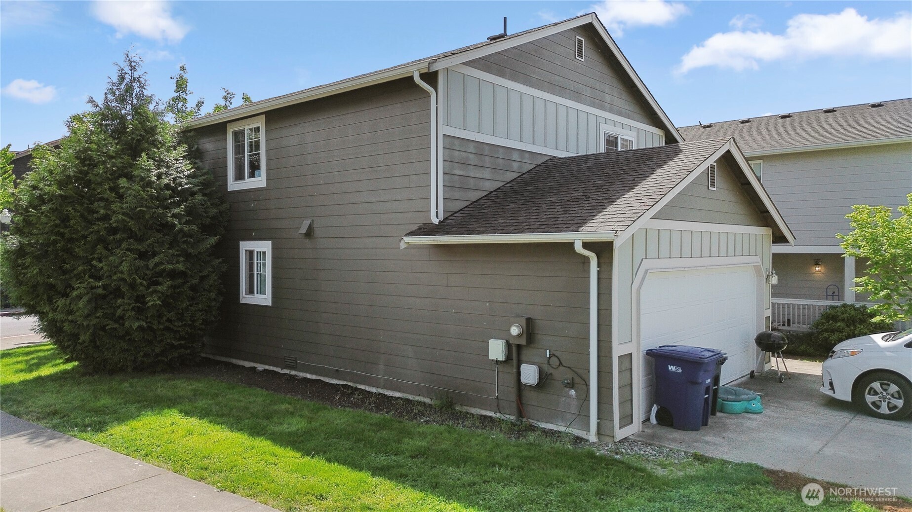 14732 49th Drive Property Photo 1