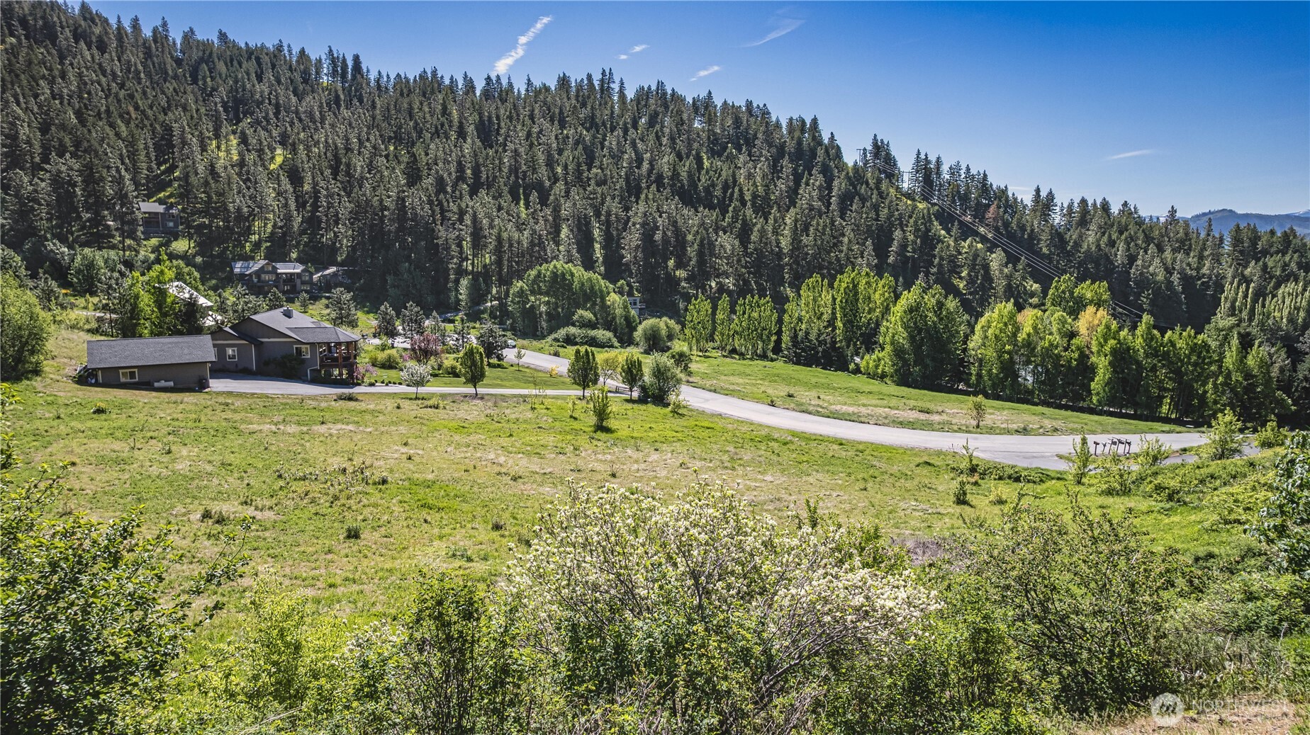 10660 Fox Road Property Photo 3