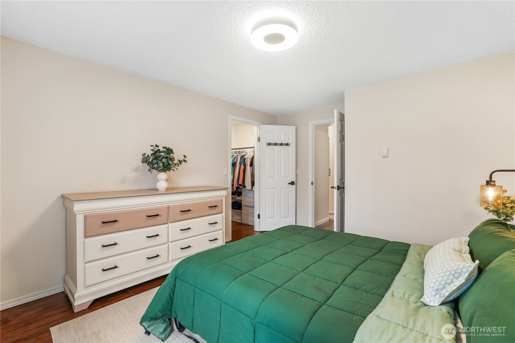 16602 10th Avenue Property Photo 15