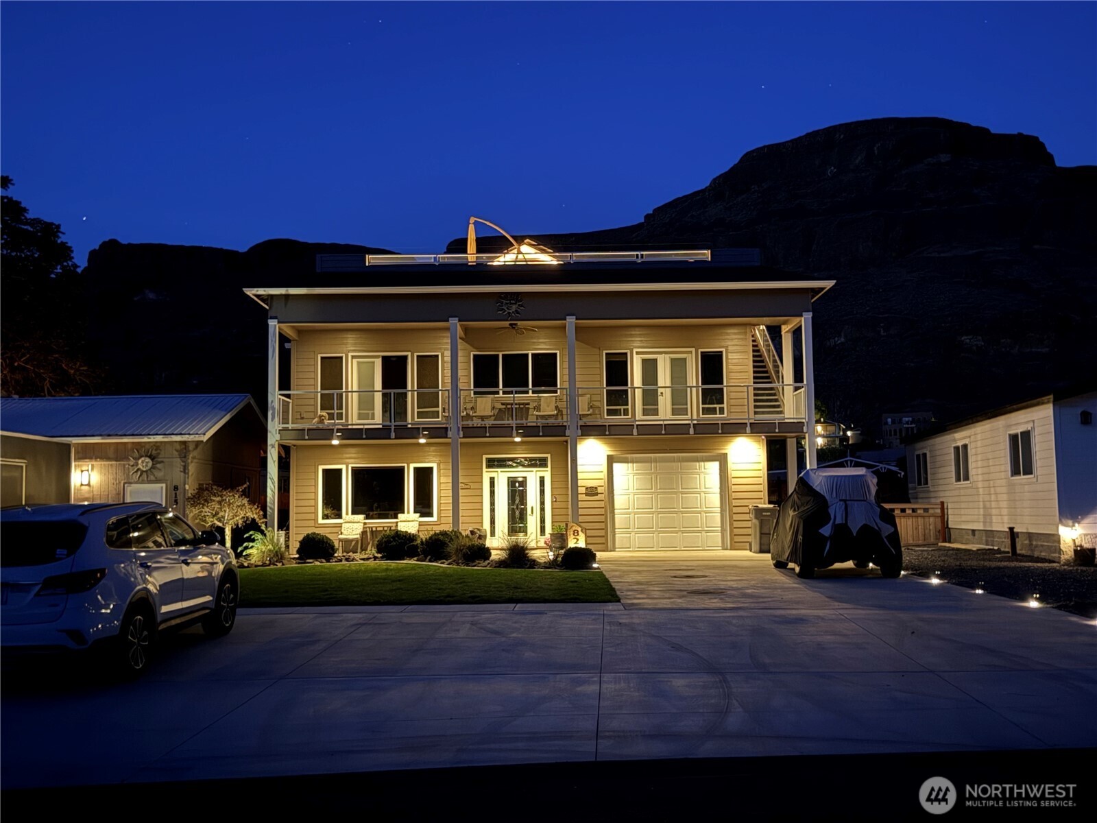 825 / 815 Hunter Avenue Property Photo 37
