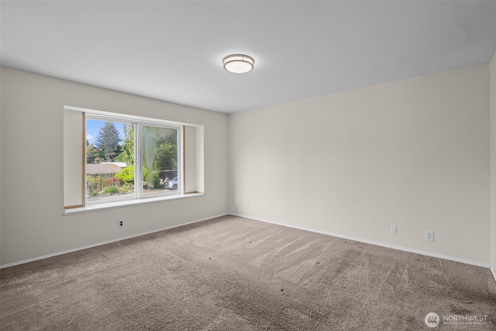 2233 Nw Clinton Avenue Property Photo 14
