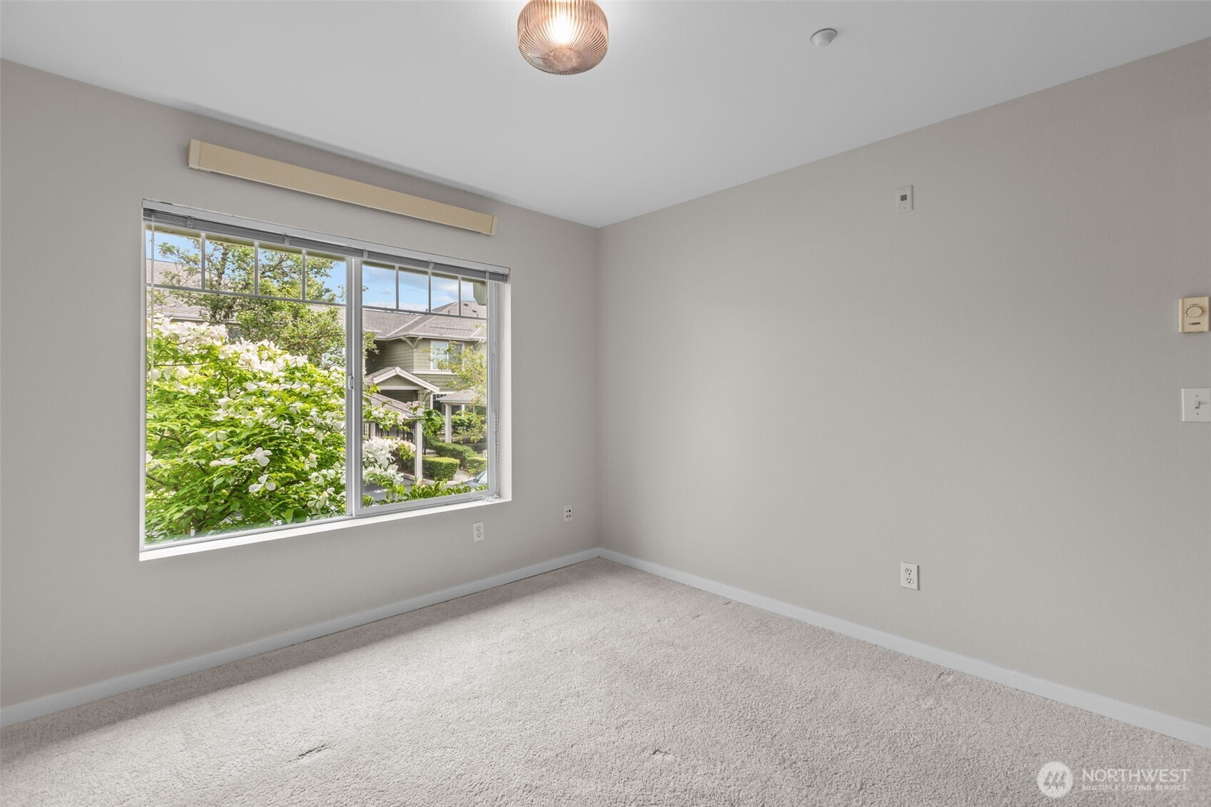 1931 23rd Place 202 Property Photo 16