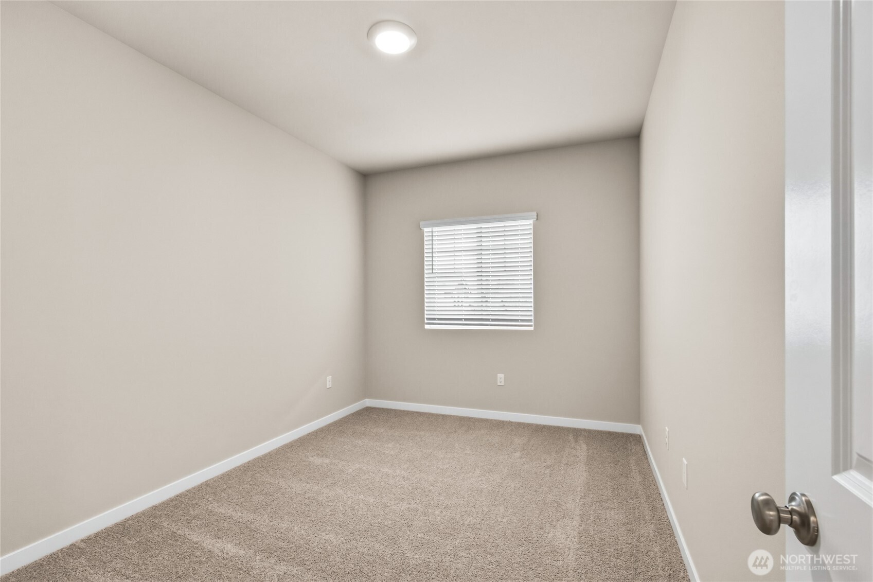 1102 138th Place Property Photo 14