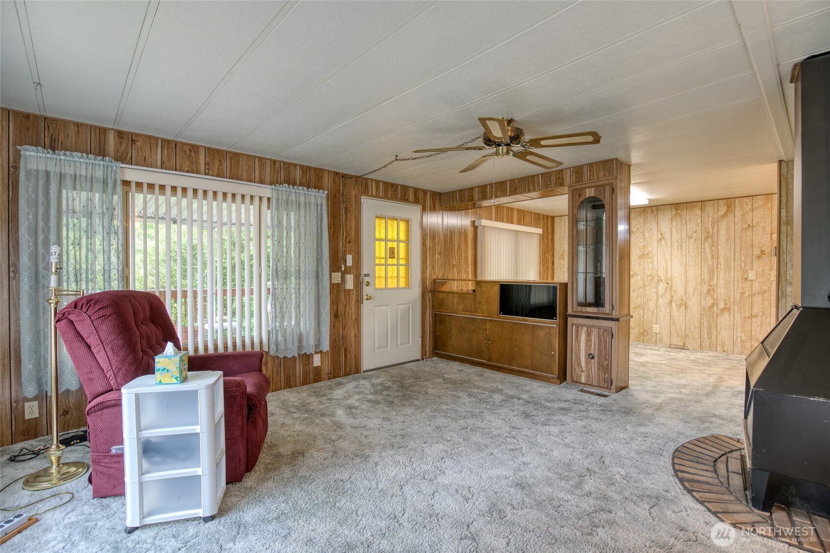 276 Summit Avenue Property Photo 2