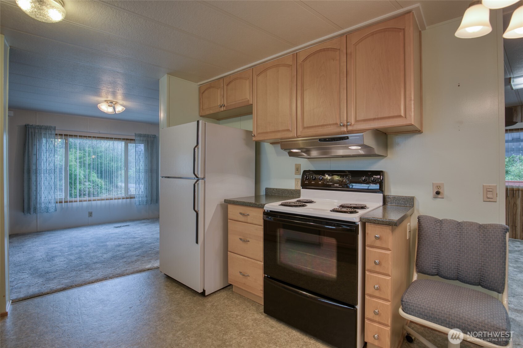 276 Summit Avenue Property Photo 12