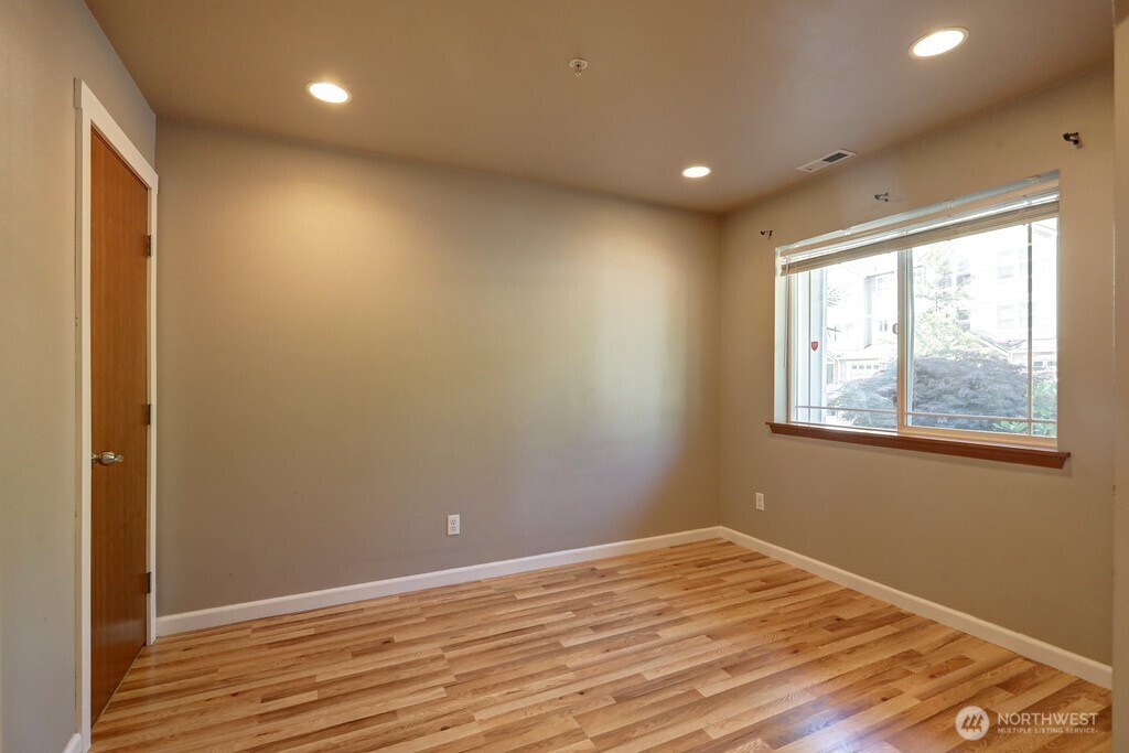 17803 79th Avenue Ct Property Photo 6