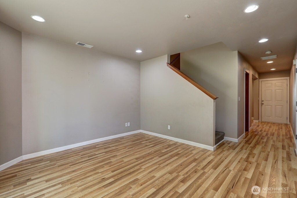 17803 79th Avenue Ct Property Photo 8