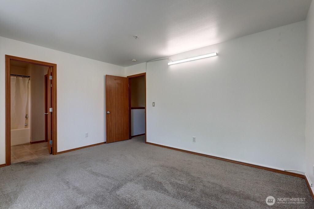 17803 79th Avenue Ct Property Photo 15