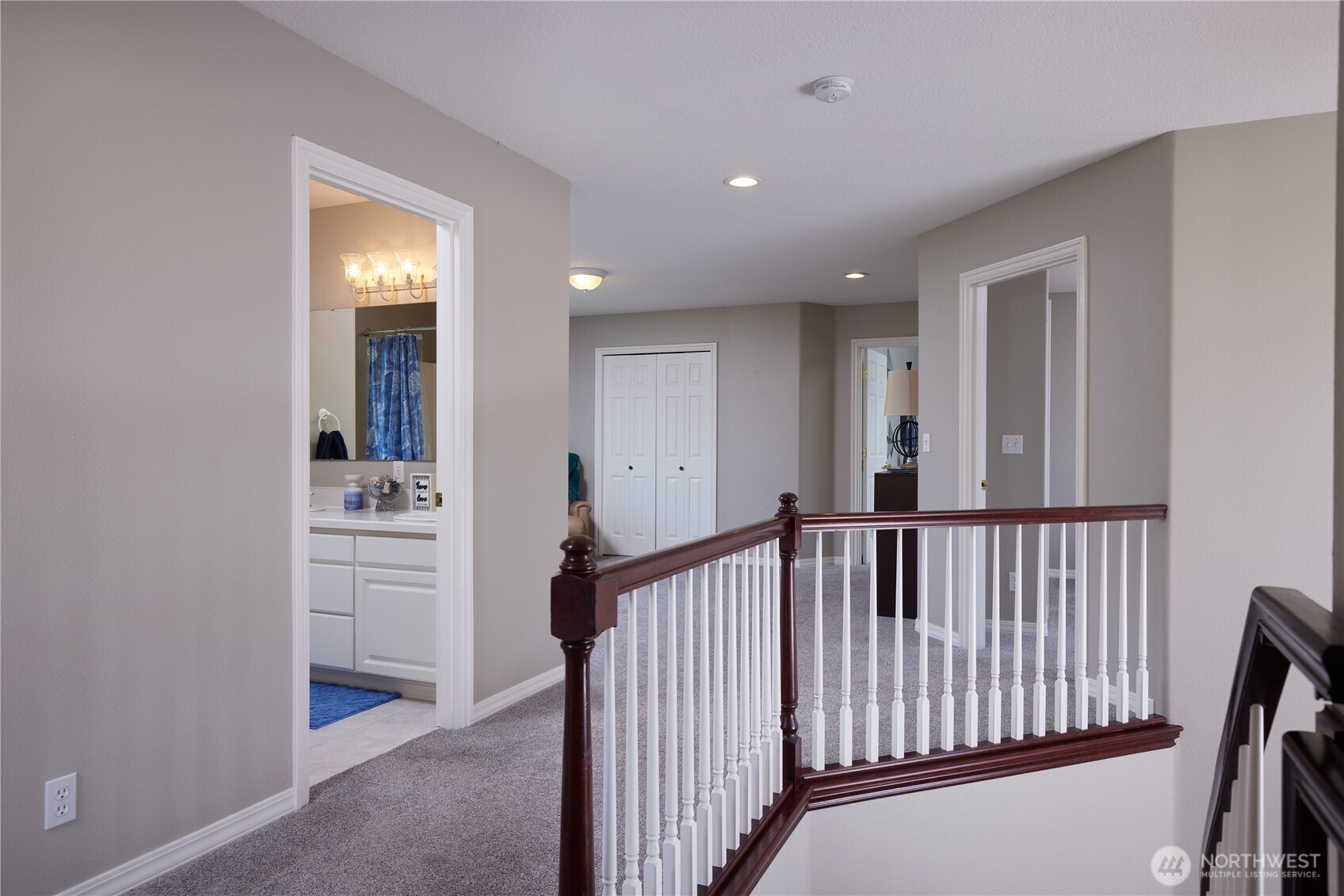 519 Se Mockingbird Drive Property Photo 19
