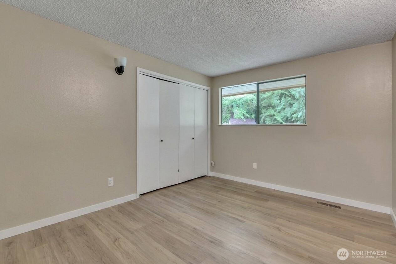 18506 Se 294th Street Property Photo 15