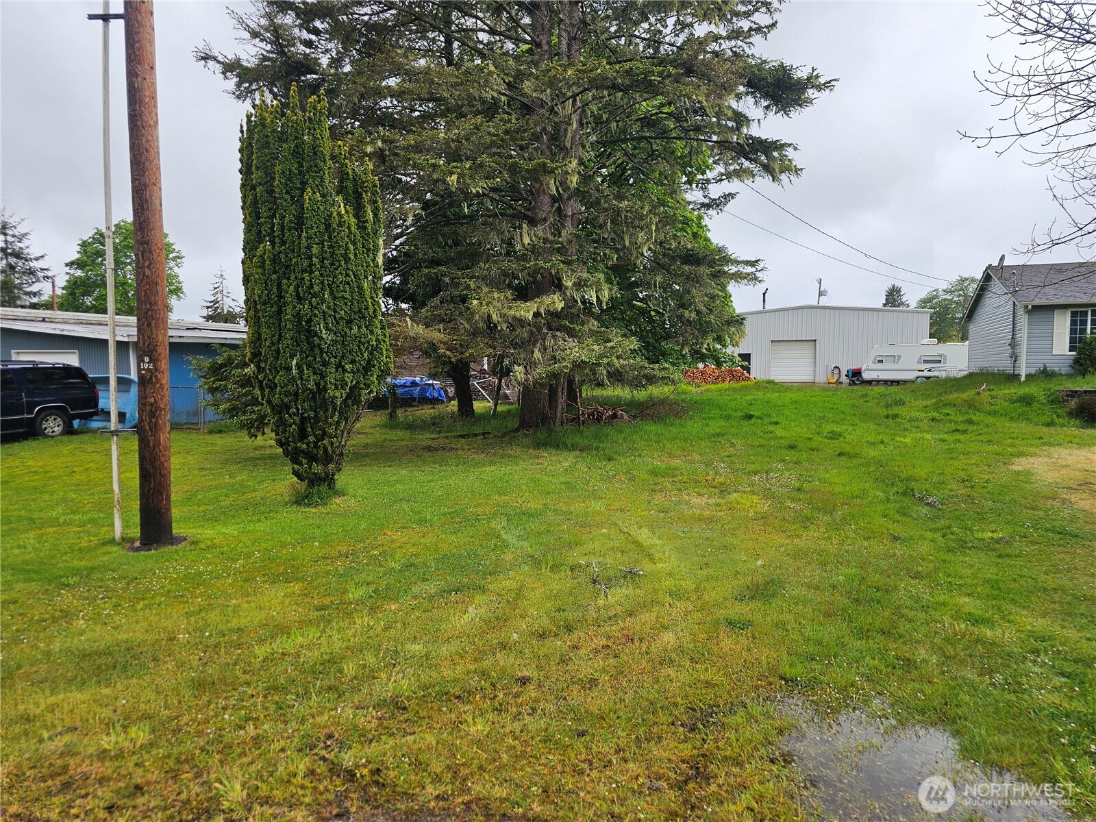 607 N 2nd Street Property Photo 2