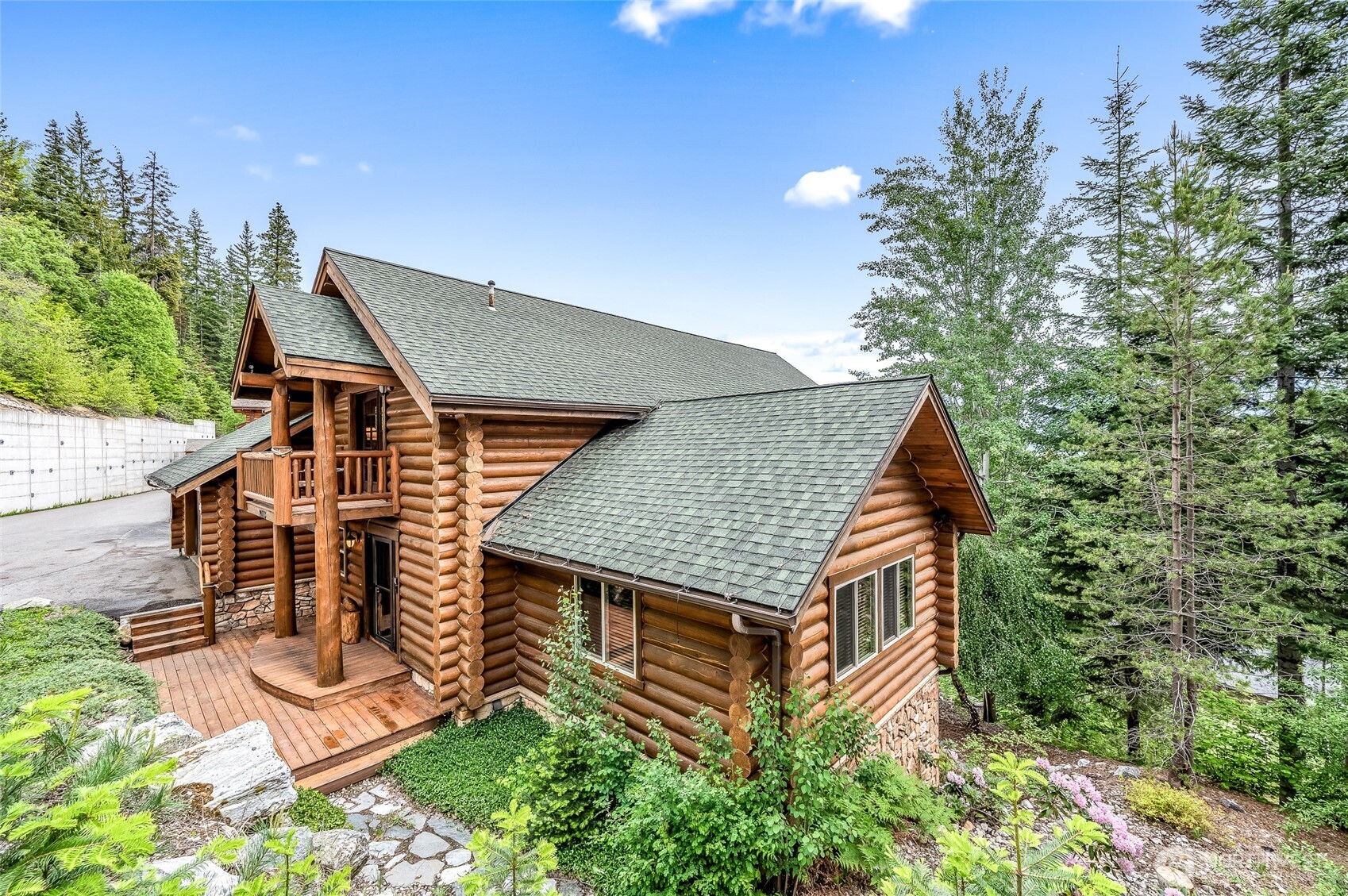 20713 Pelton Place Property Photo 8