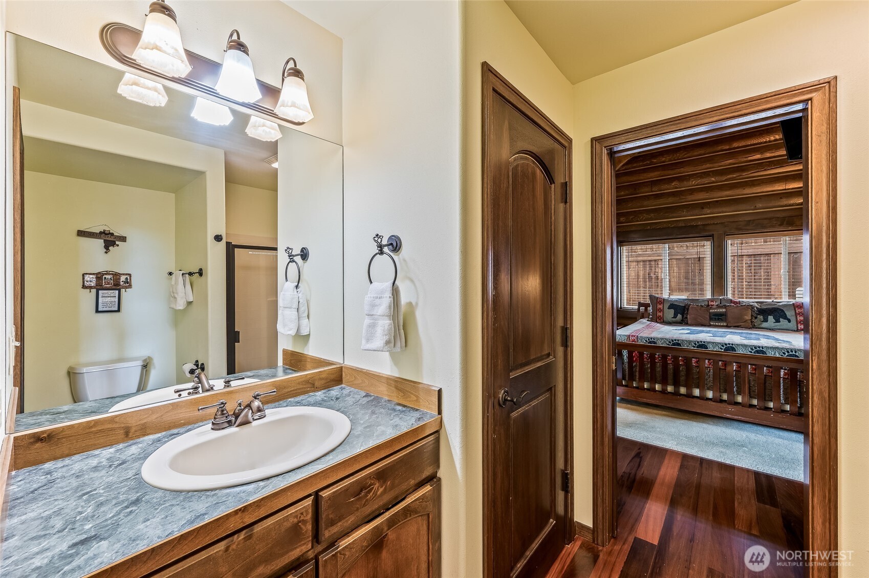 20713 Pelton Place Property Photo 18