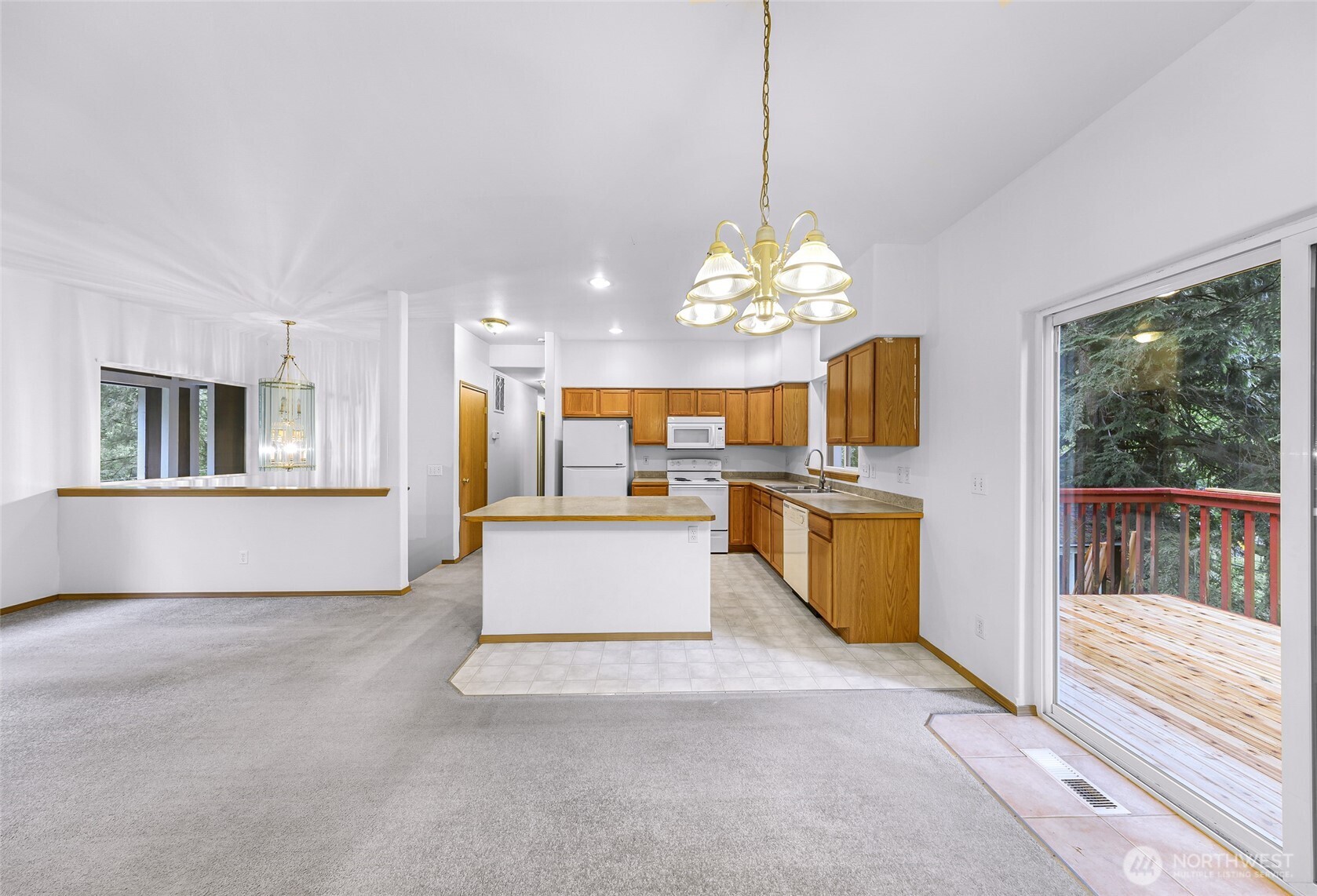 1961 Clear Valley Drive Property Photo 16