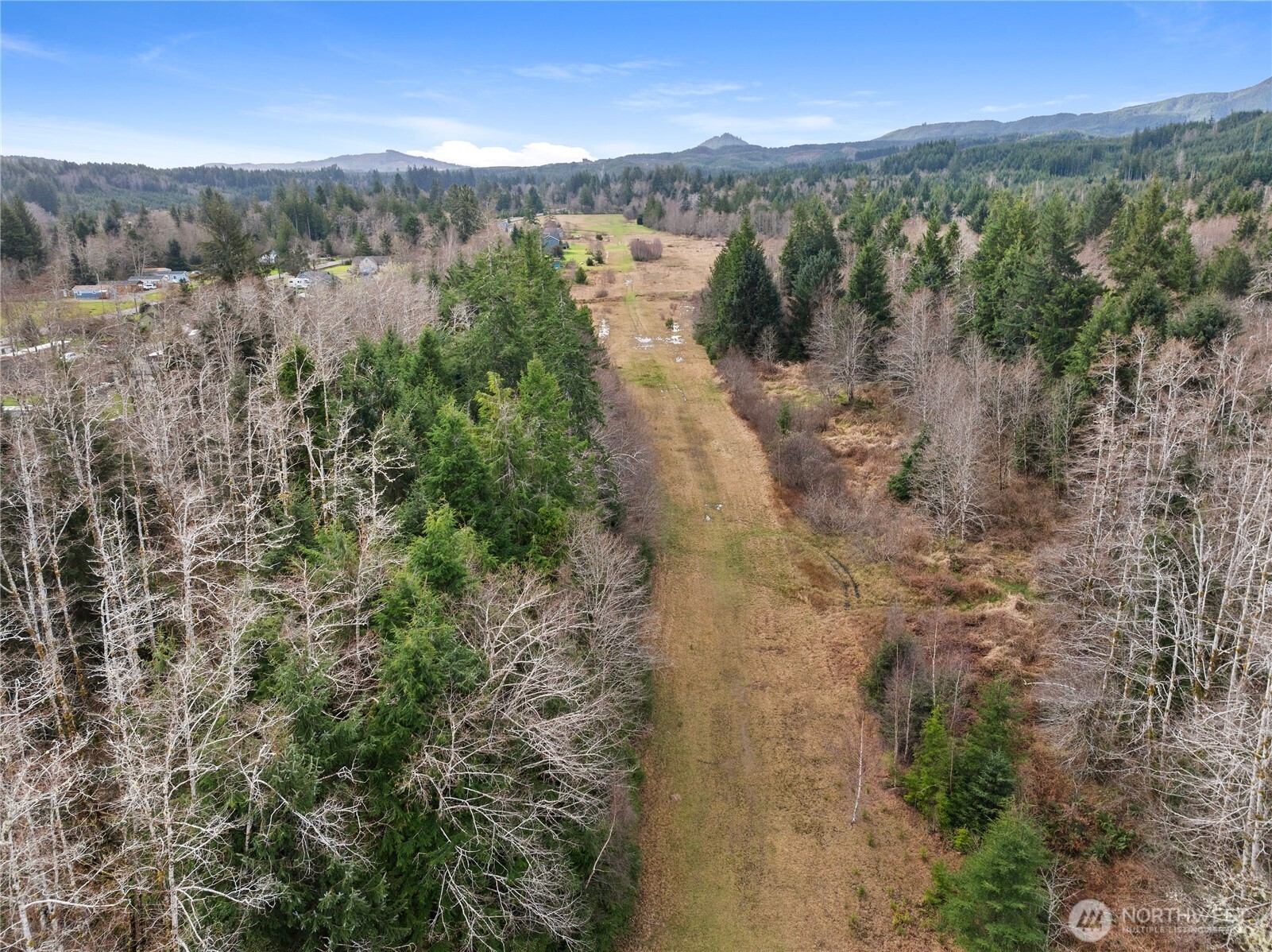 17 Xx Sr 401 Property Photo 1