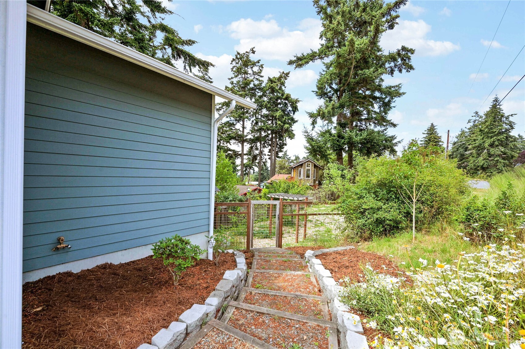 1225 Cherry Street Property Photo 38