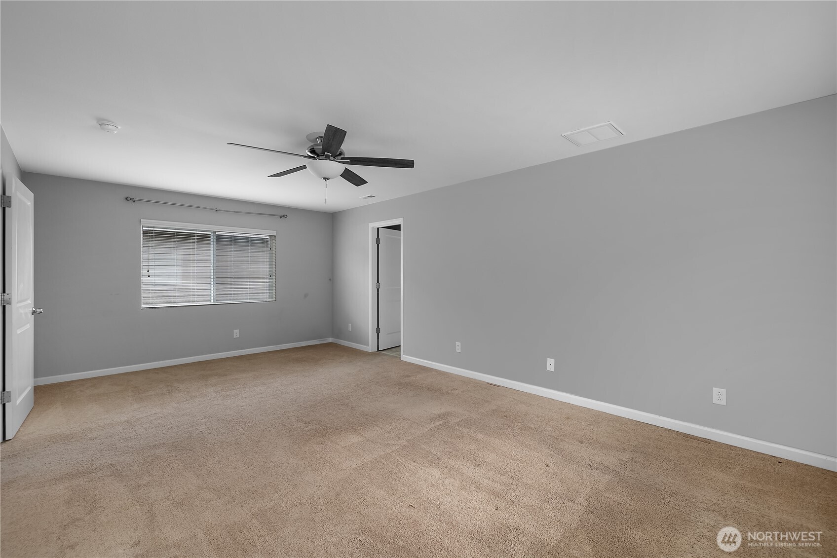 3363 Ne Hydra Street Property Photo 27