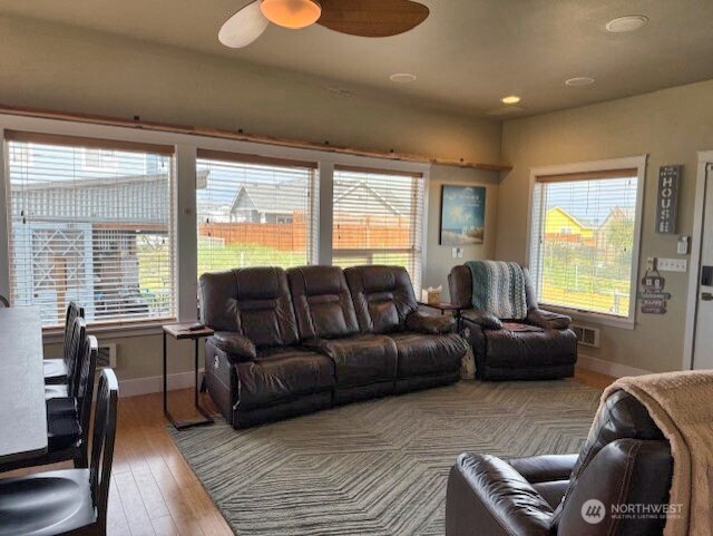 477 Broadmoor Court Property Photo 6